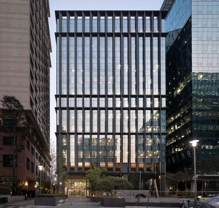 세미콜론 수송